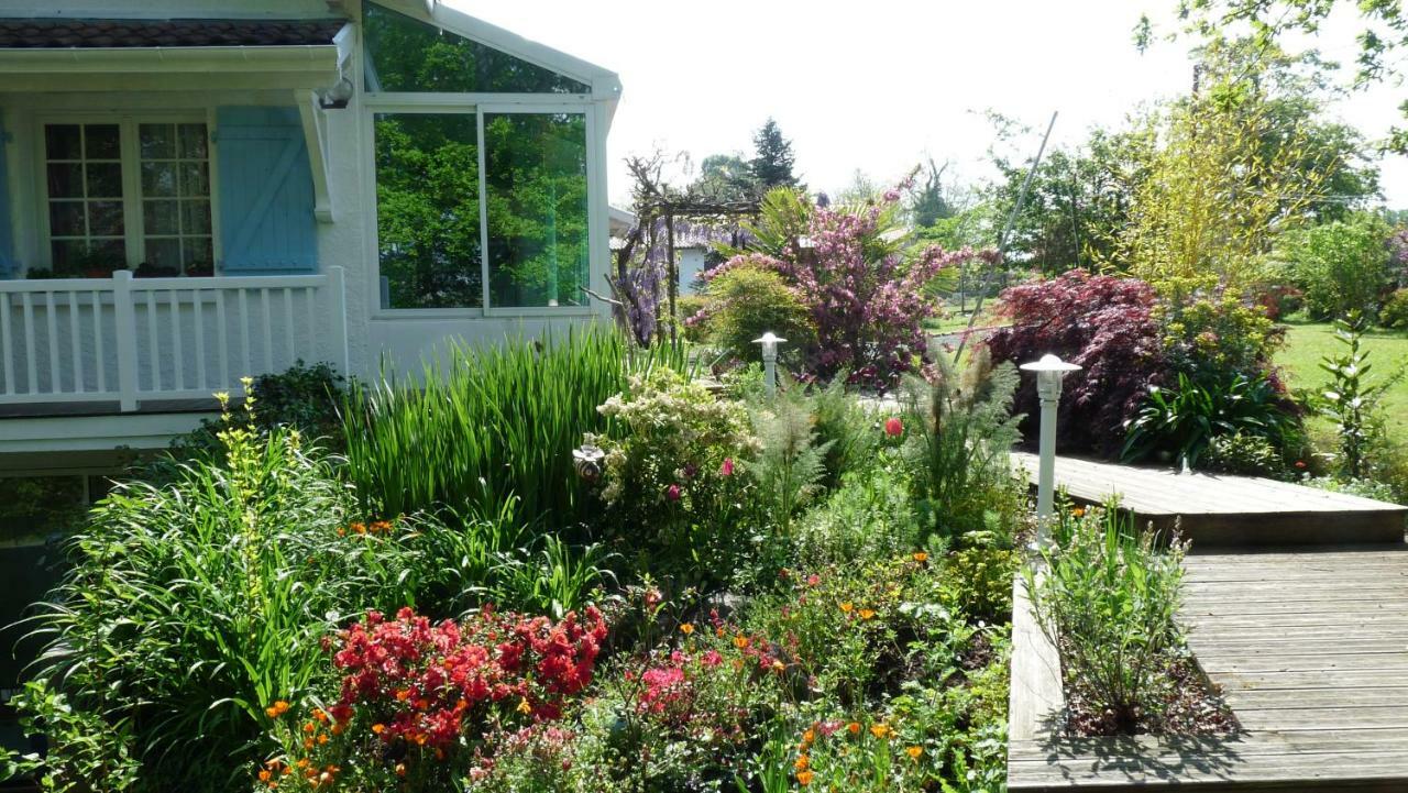 Les Taouleres Bed and Breakfast Hastingues Eksteriør billede