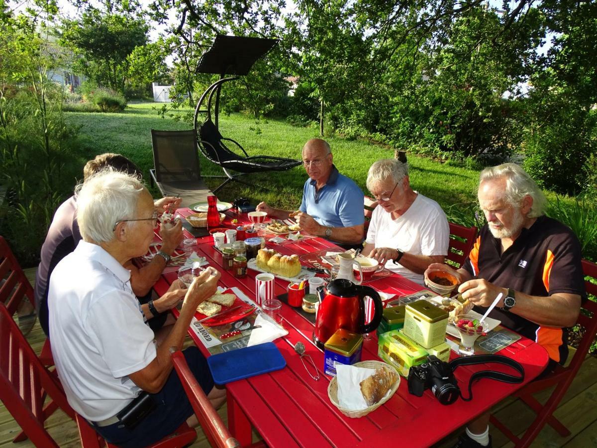 Les Taouleres Bed and Breakfast Hastingues Eksteriør billede